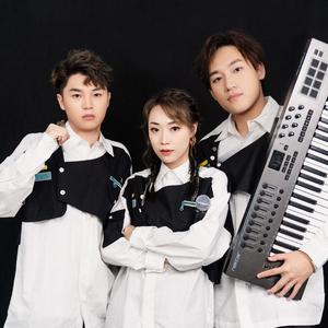 朱竹清被❌到爽🔞流
