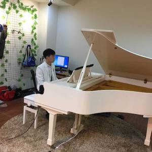 朱竹清被❌到爽🔞流
